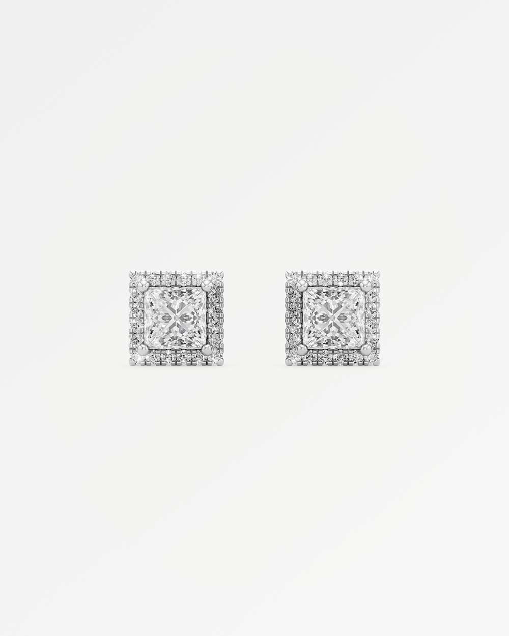 Faye Diamond Stud Earrings