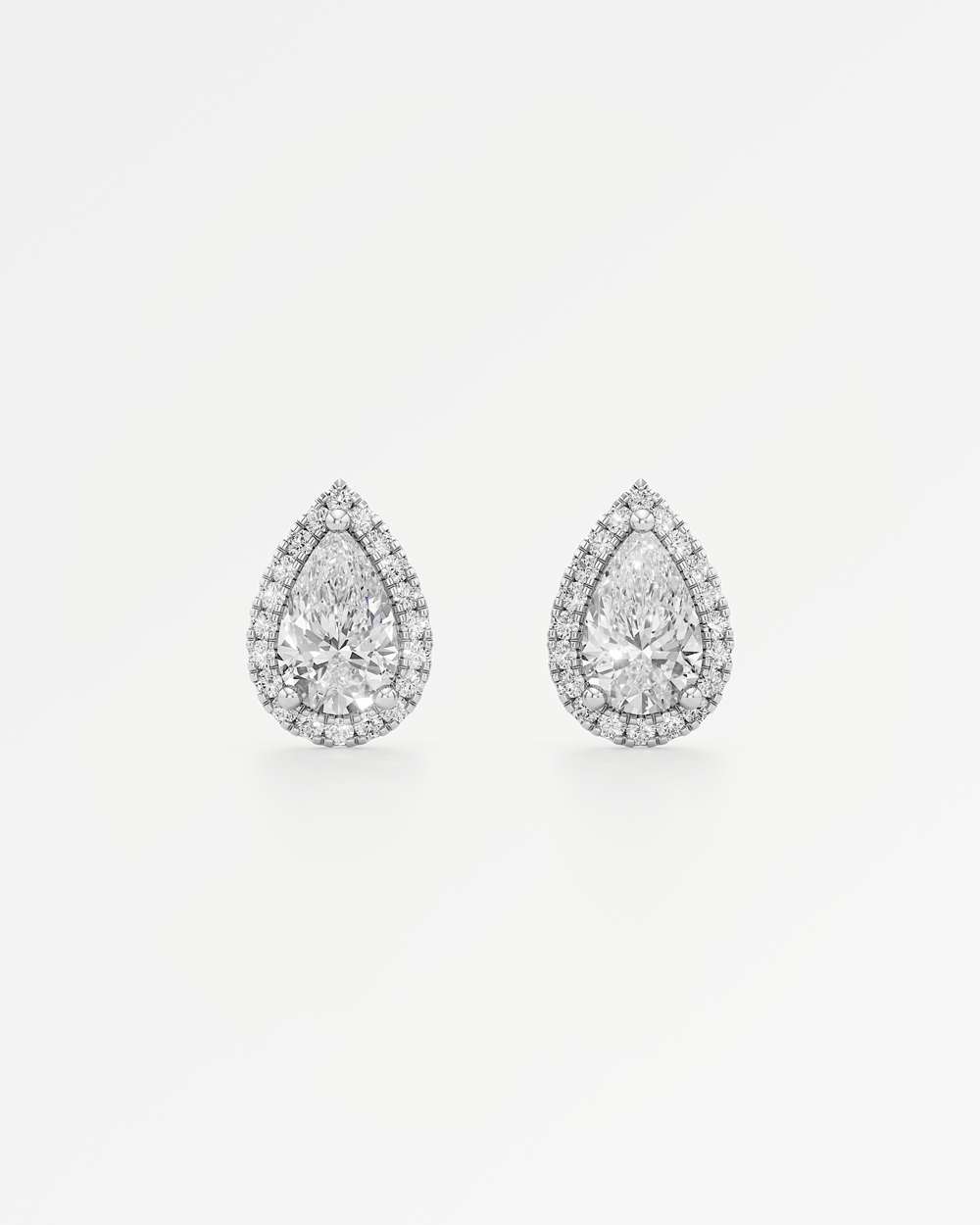 Faye Diamond Stud Earrings
