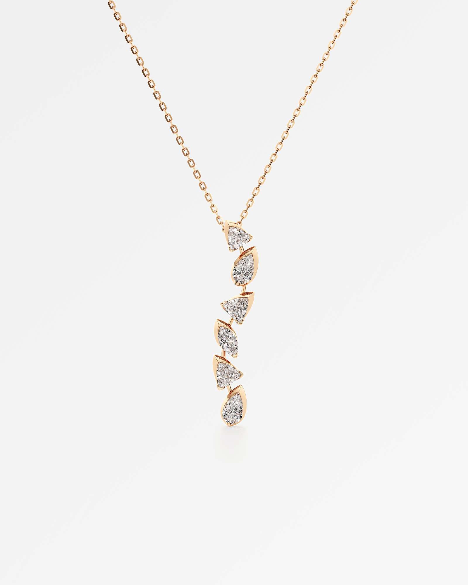 Vettaire Diamond Pendant