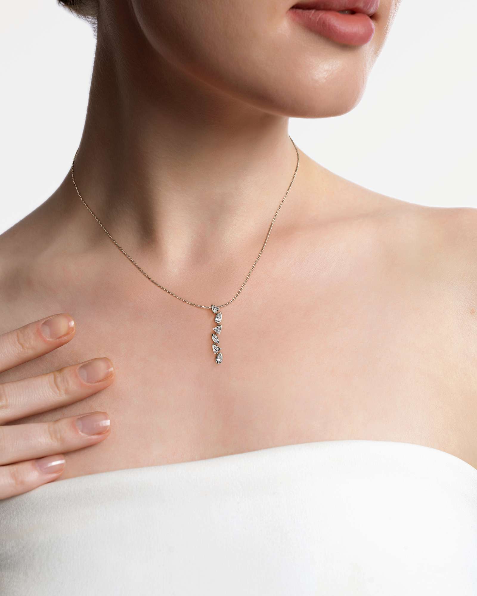 Pinnacle Vettaire Diamond Pendant, In 14K White Gold (1.42 ctw)
