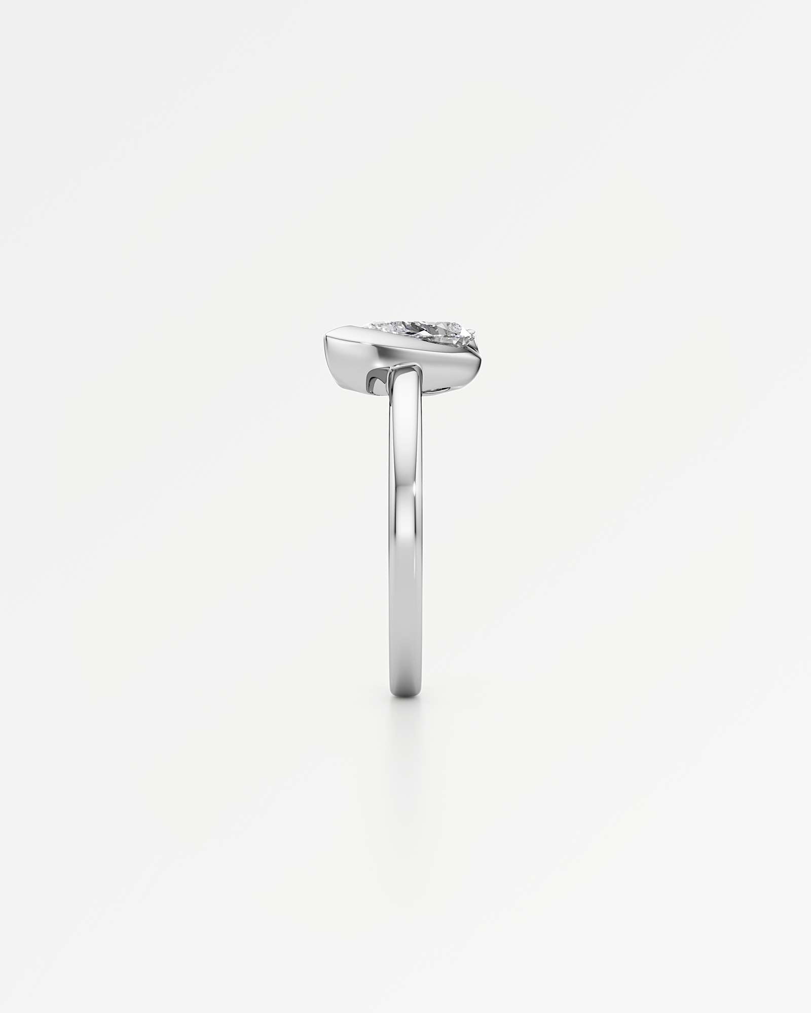 Apice Diamond Ring