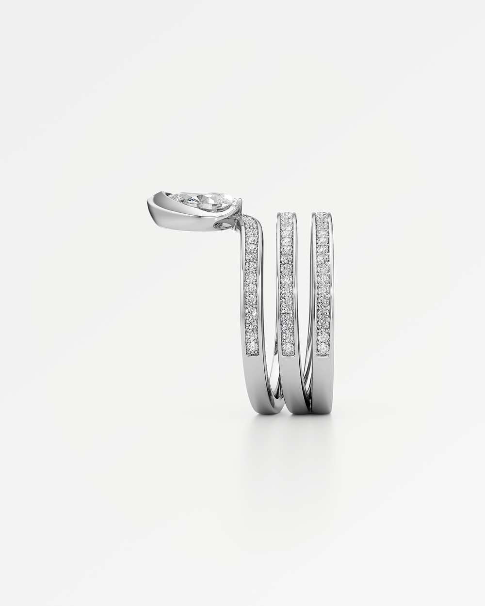 Serrelith Diamond Ring